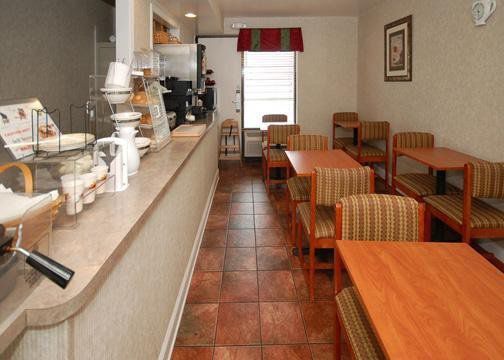 Motel 6 Annapolis Restaurant photo